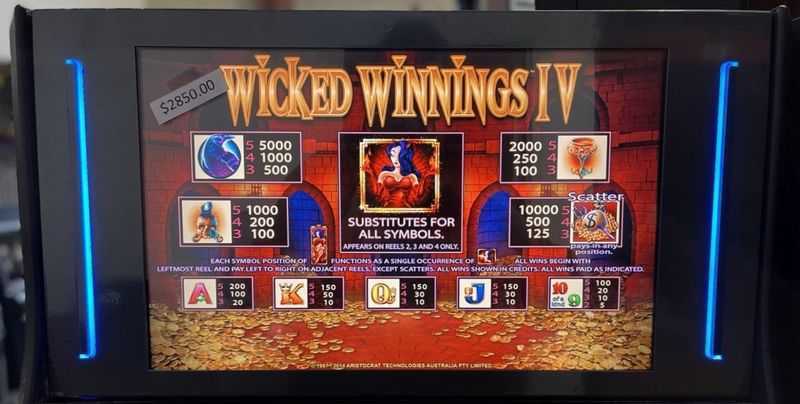 Play Wicked Winnings II by Aristocrat