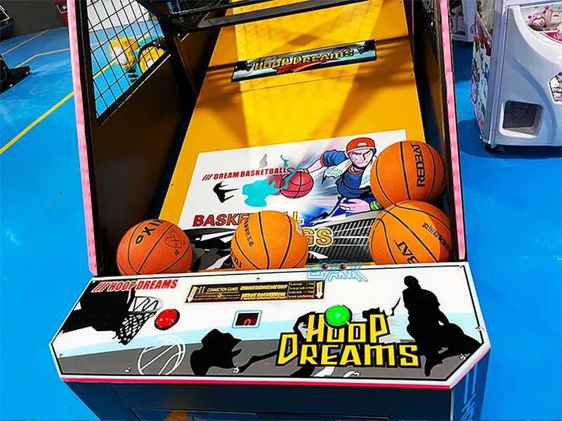 Play Crazy Basketball by Dream Tech