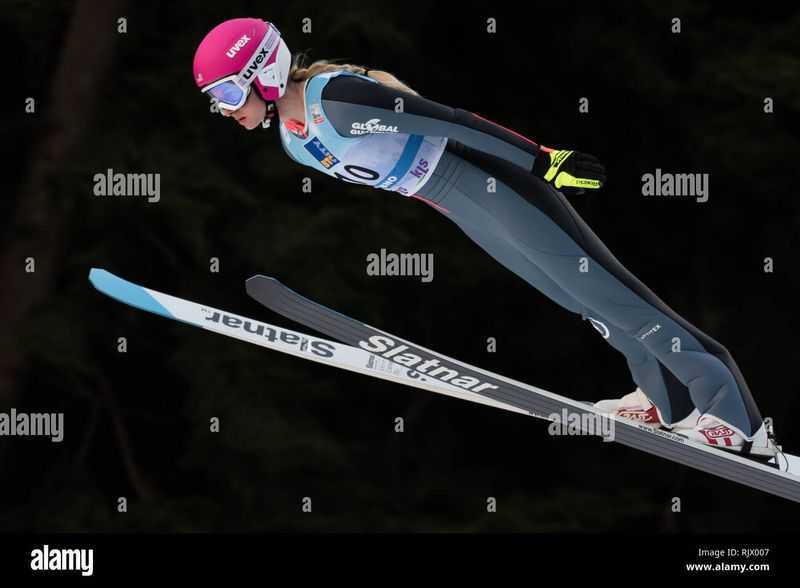 Slot Ski Jump