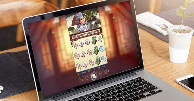 Play Flirting Scholar by Pg Soft